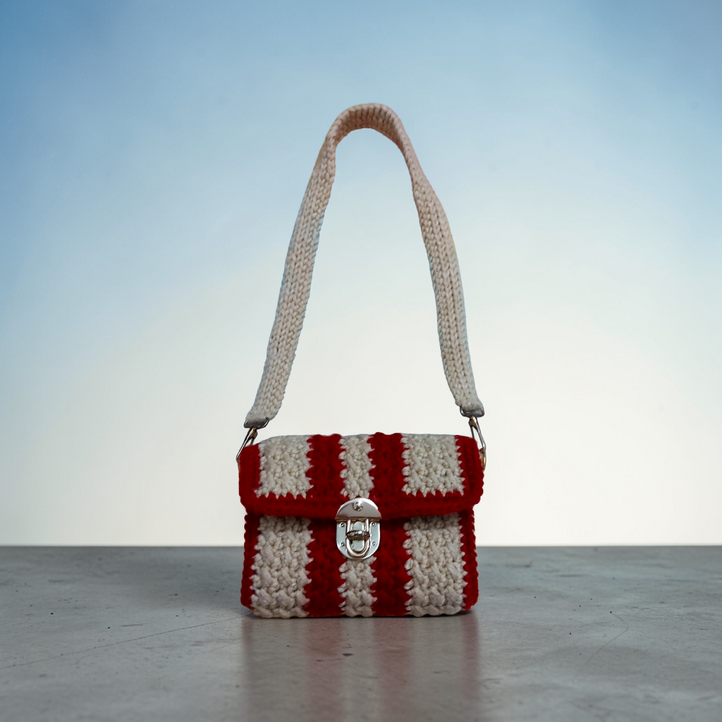 Handmade Crochet Shoulder Bag – Red & Cream Striped with Detachable Strap